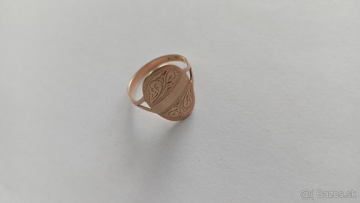 Zlatý prsteň 14kt (585) – 2,46g - 4