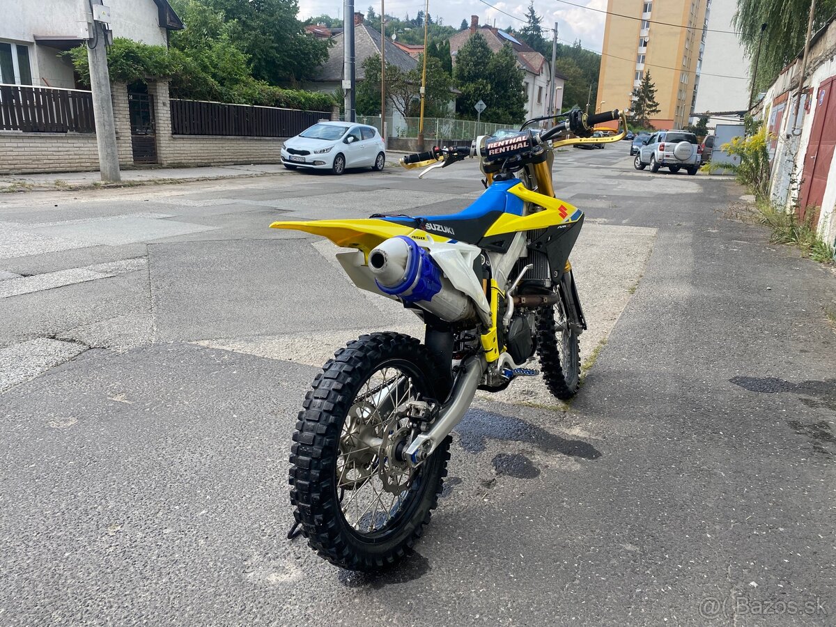 • SUZUKI RMZ 450 •