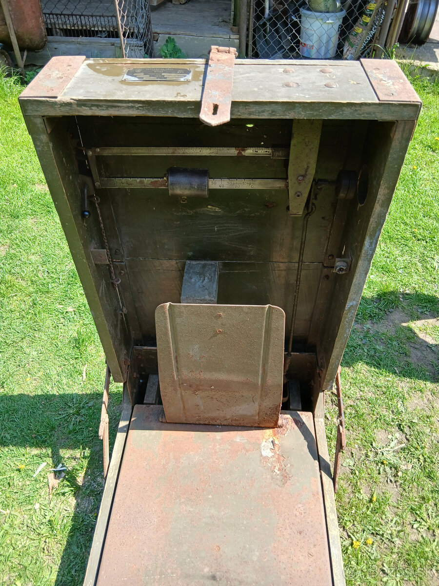 Vojenská váha (Tonava - Úpice r. 1956) - 4