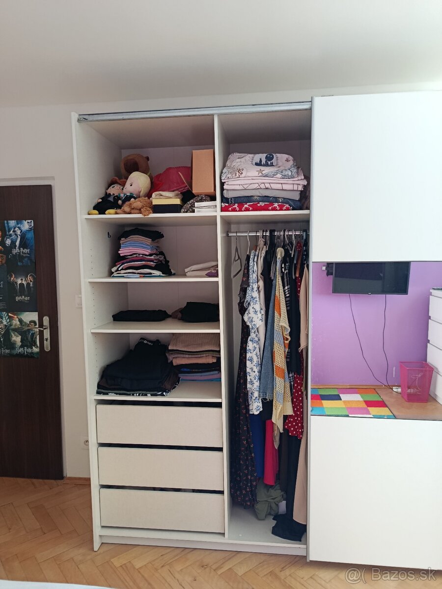 Predám skriňu vhodnú na šatník - 4