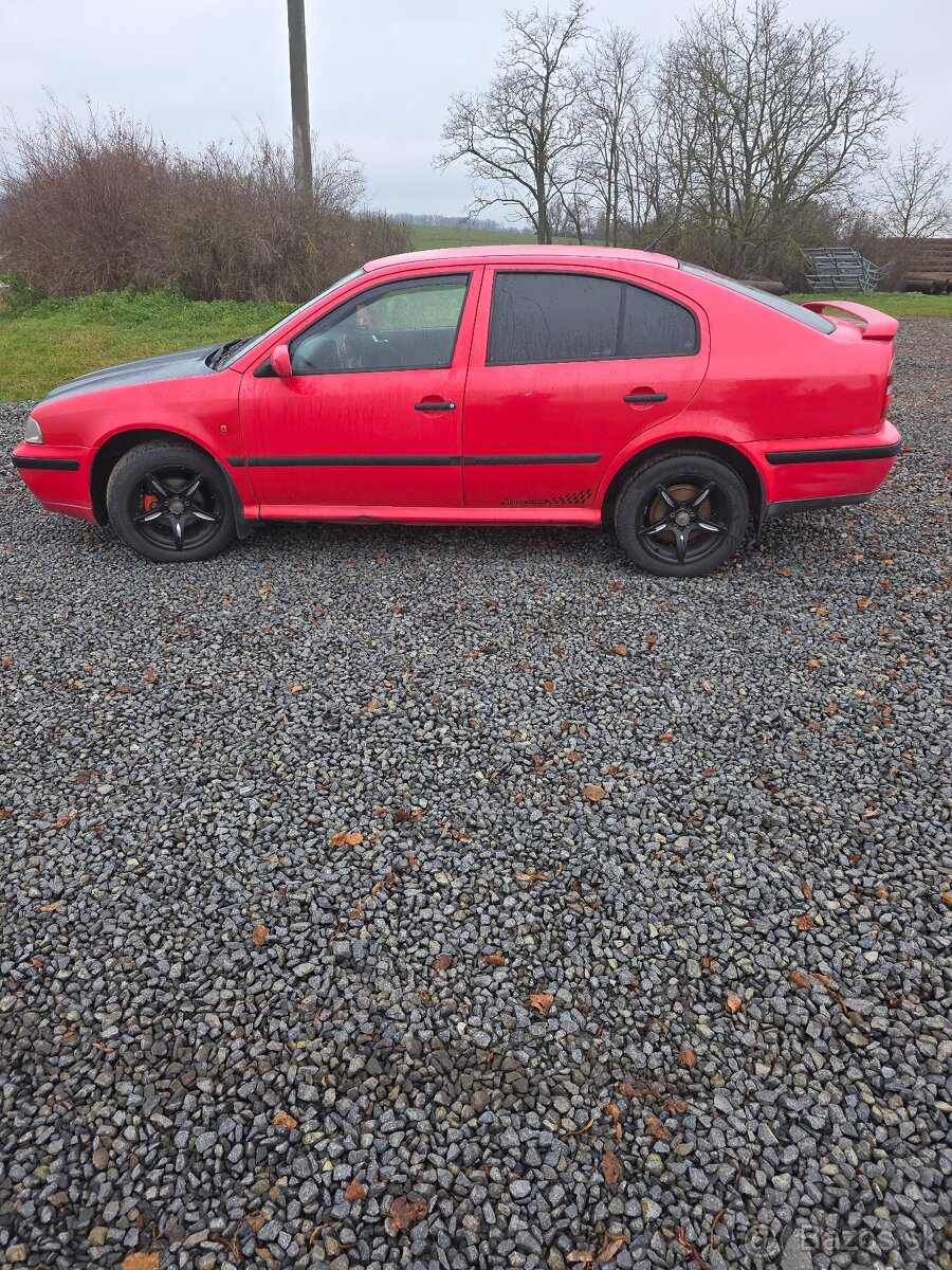 Skoda octavia 1.6 55kw - 4