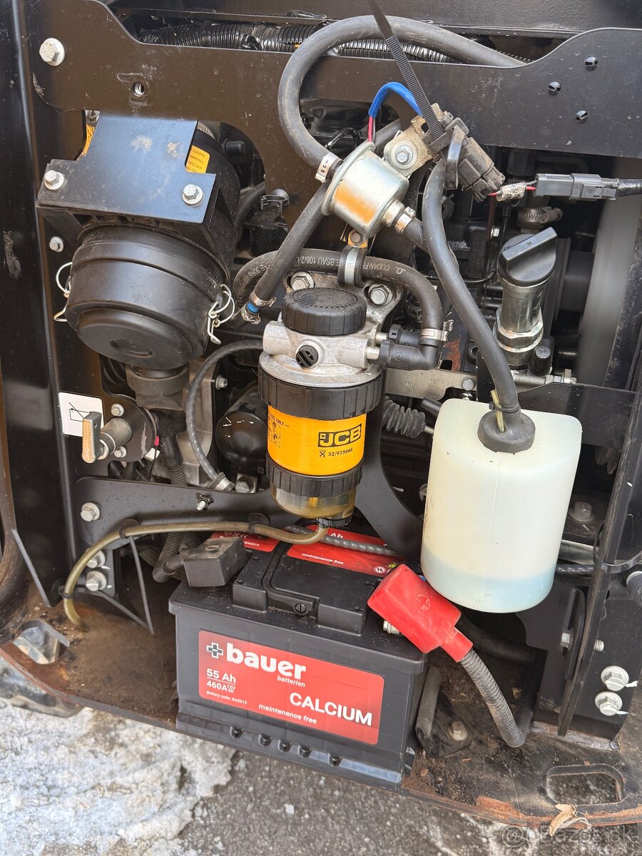 JCB 16 C-1 2021 Pouze 955mth - 4