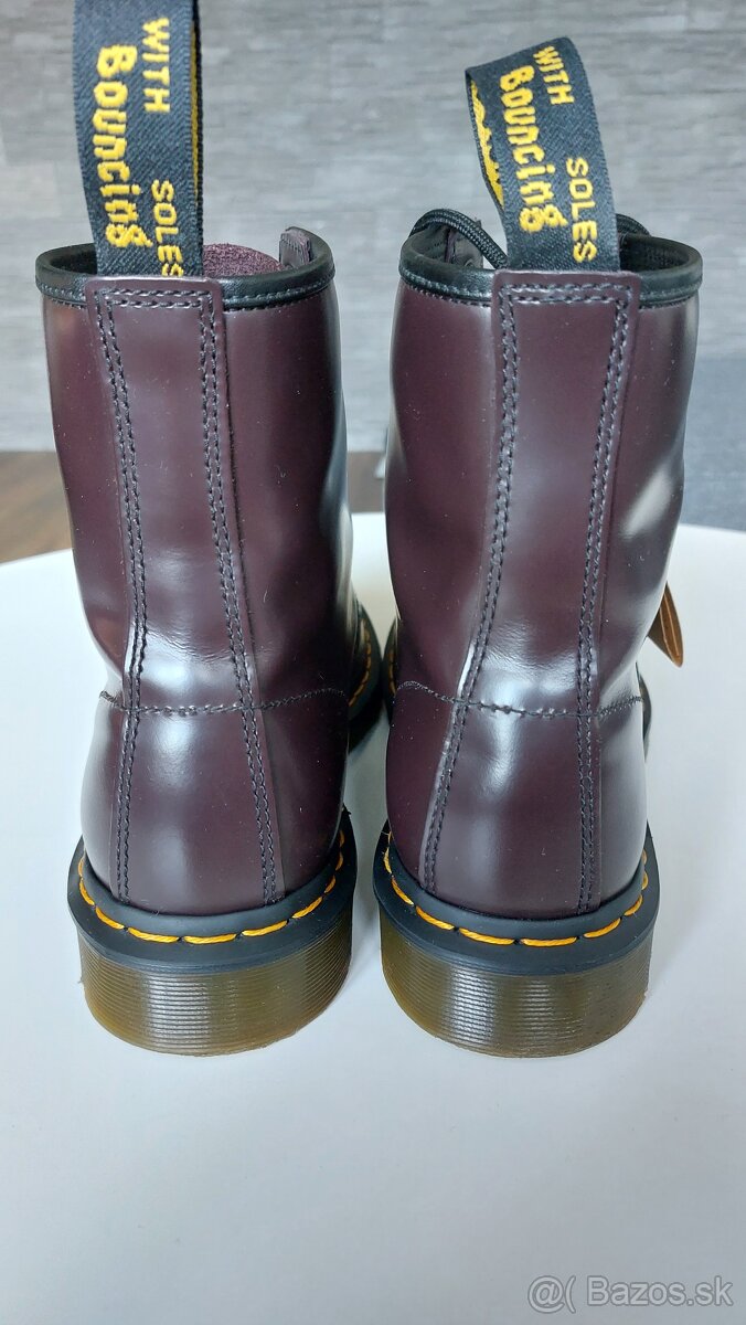 Dr. Martens - 4