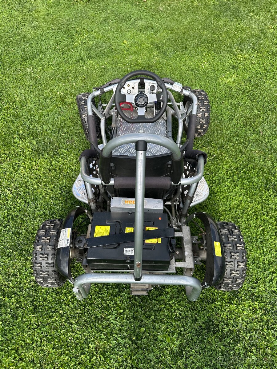Predám elektrickú buginu (buggy) Hecht 54812 - 4