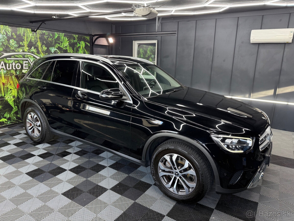 Mercedes-Benz GLC SUV 200 A/T - 4