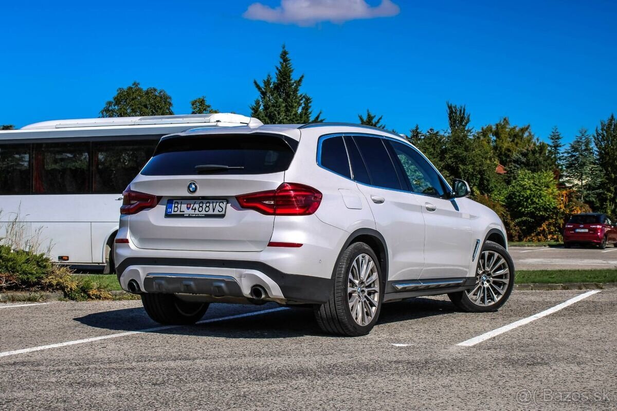 BMW X3 xDrive30d Luxury Line A/T - 4