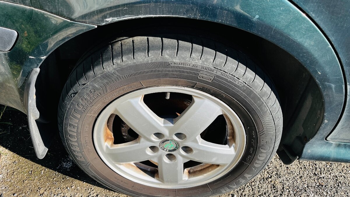 Škoda Octavia 1.9TDI 81kW 2001 - 4