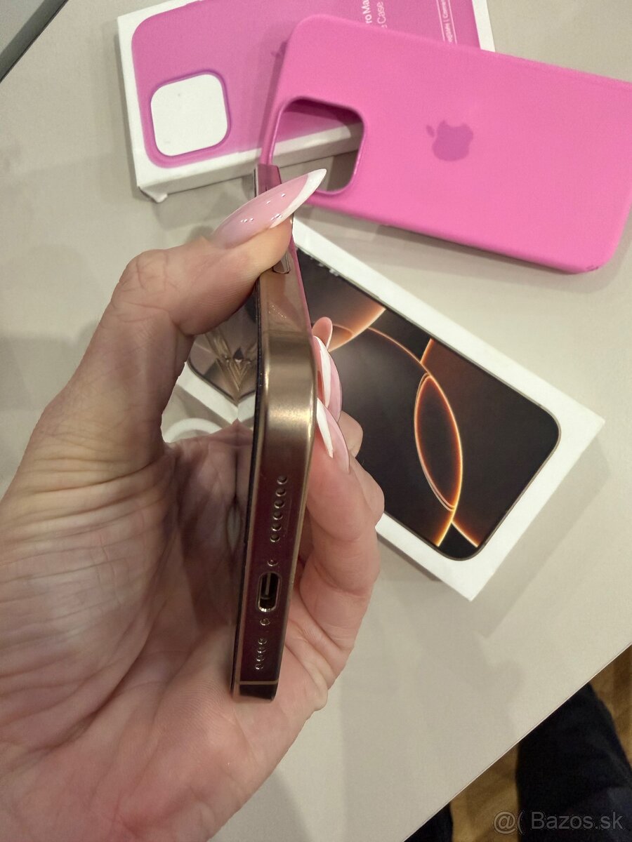 iPhone 16 Pro Max 512GB Púštny titán - 4