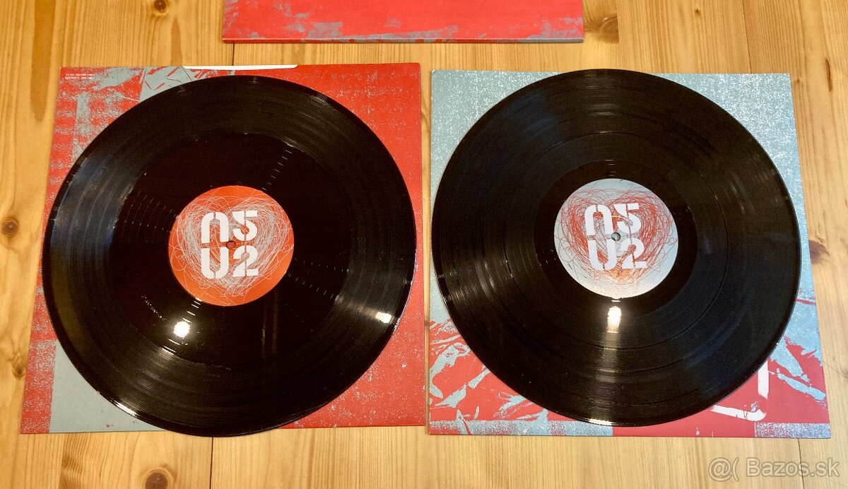 U2 – 2 x 12" vinyl - Beautiful Day & Elevation (Remixes) - 4