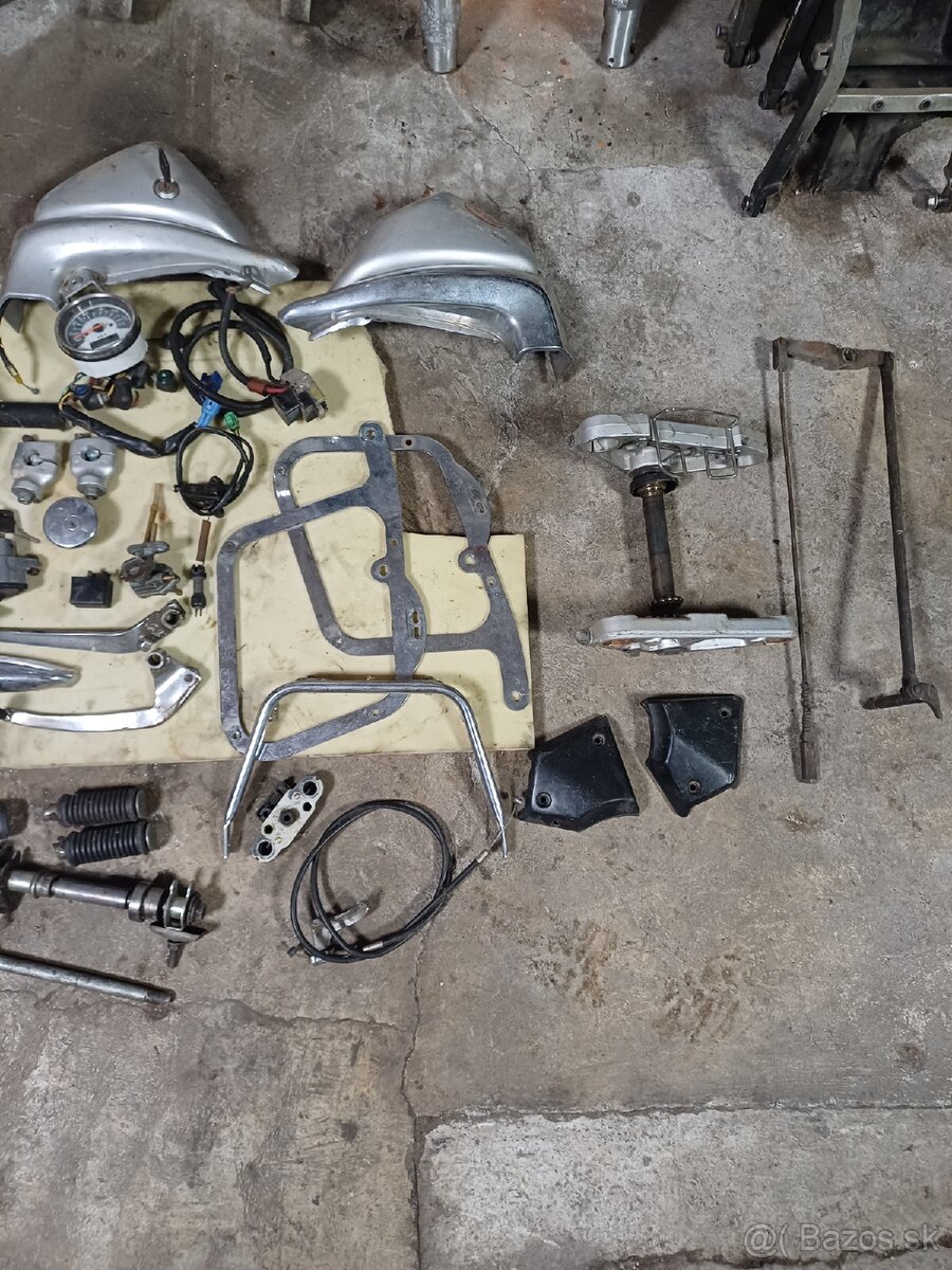 Suzuki VL 125 na ND - 4