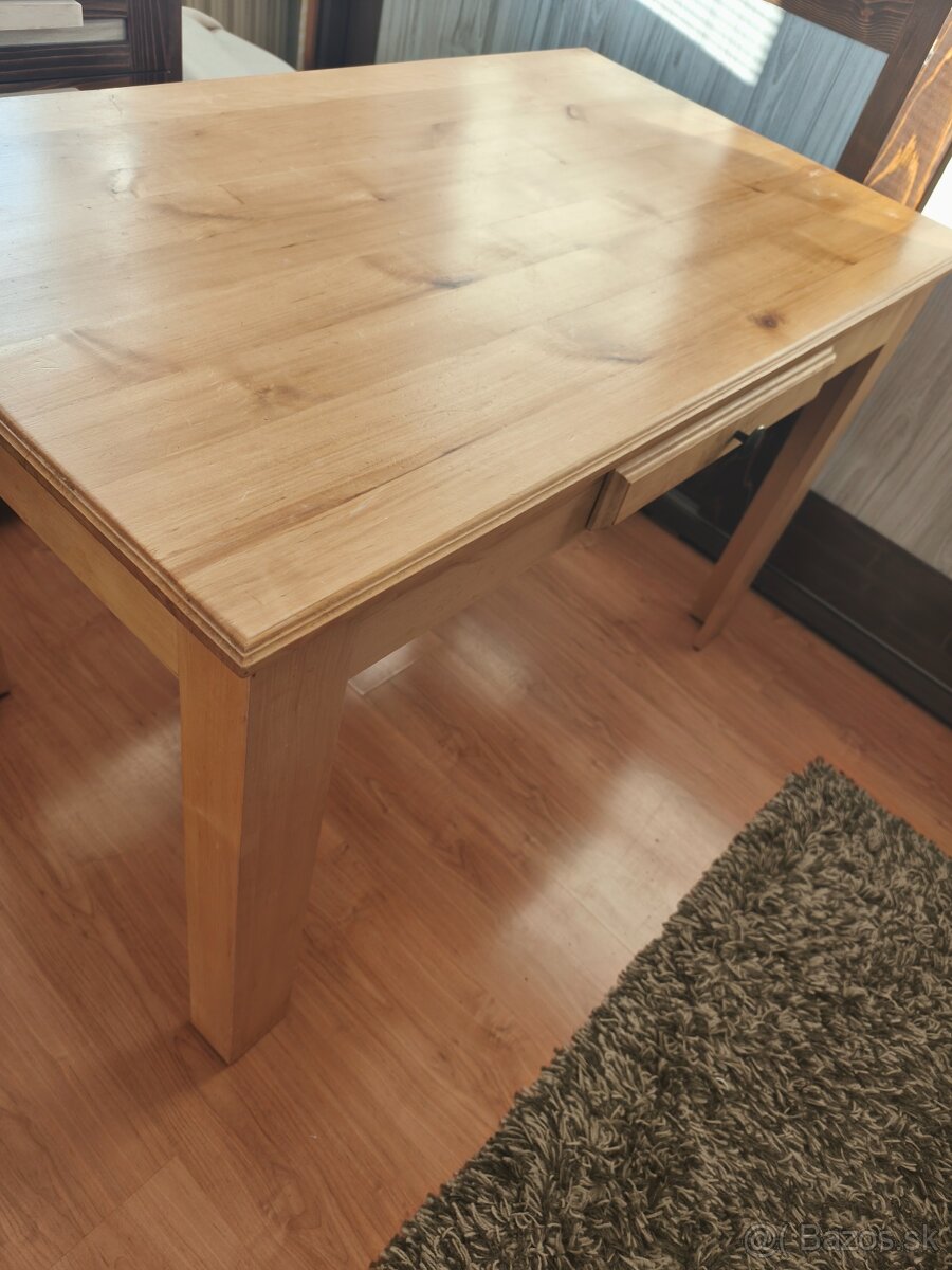 Jedálenský stôl - 4