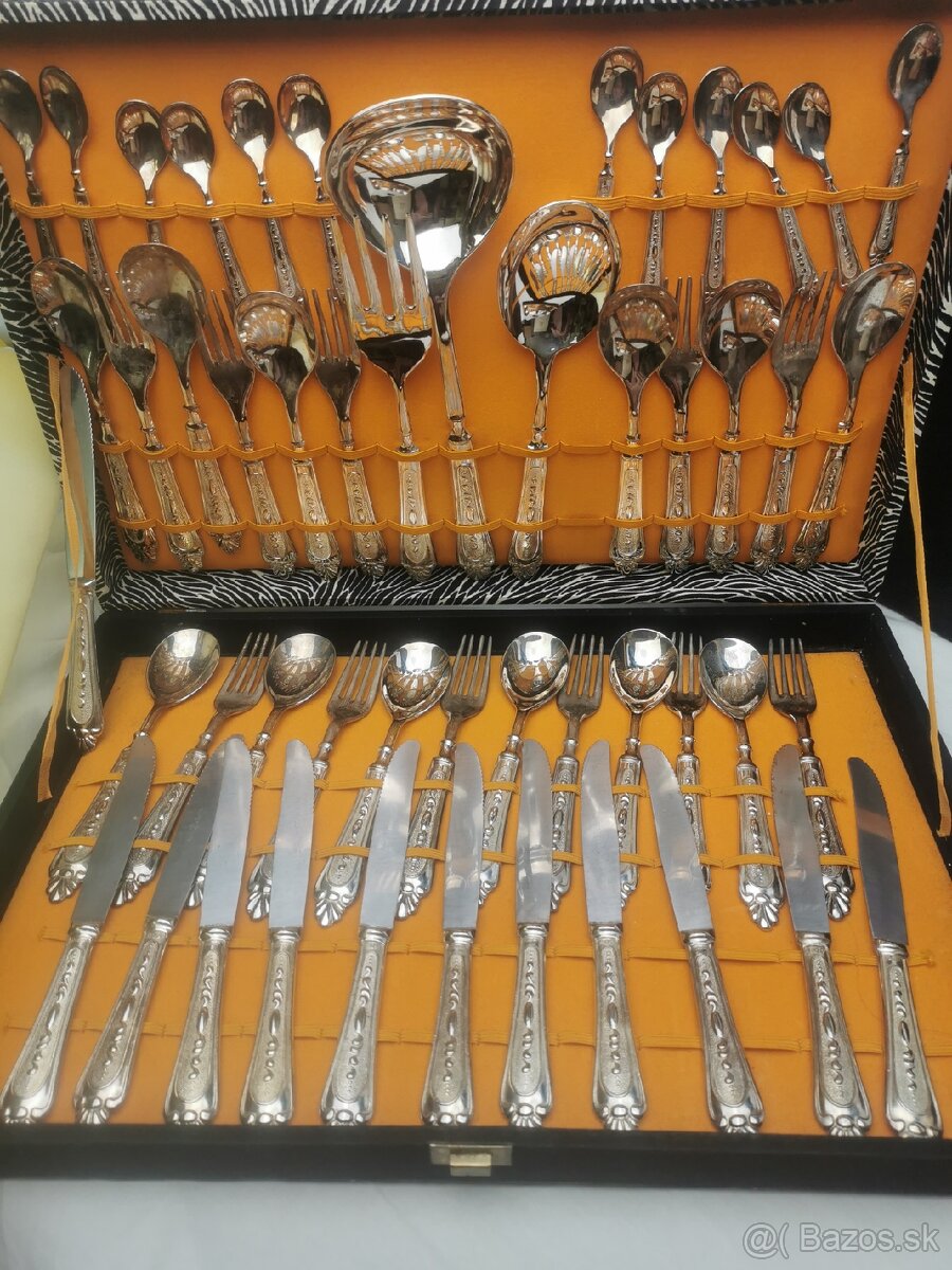 Príbor v kazete - 4