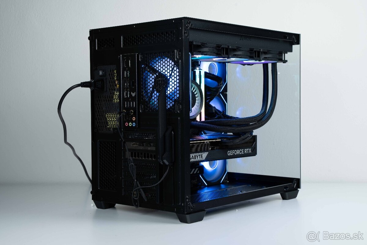 Herný PC R7 9800X3D / RTX 5080 / 32GB DDR5 / 2TB NVMe - 4