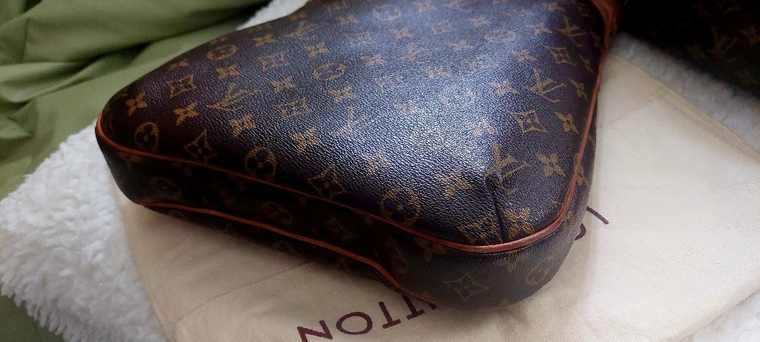 Louis Vuitton model Odeon MM - 4