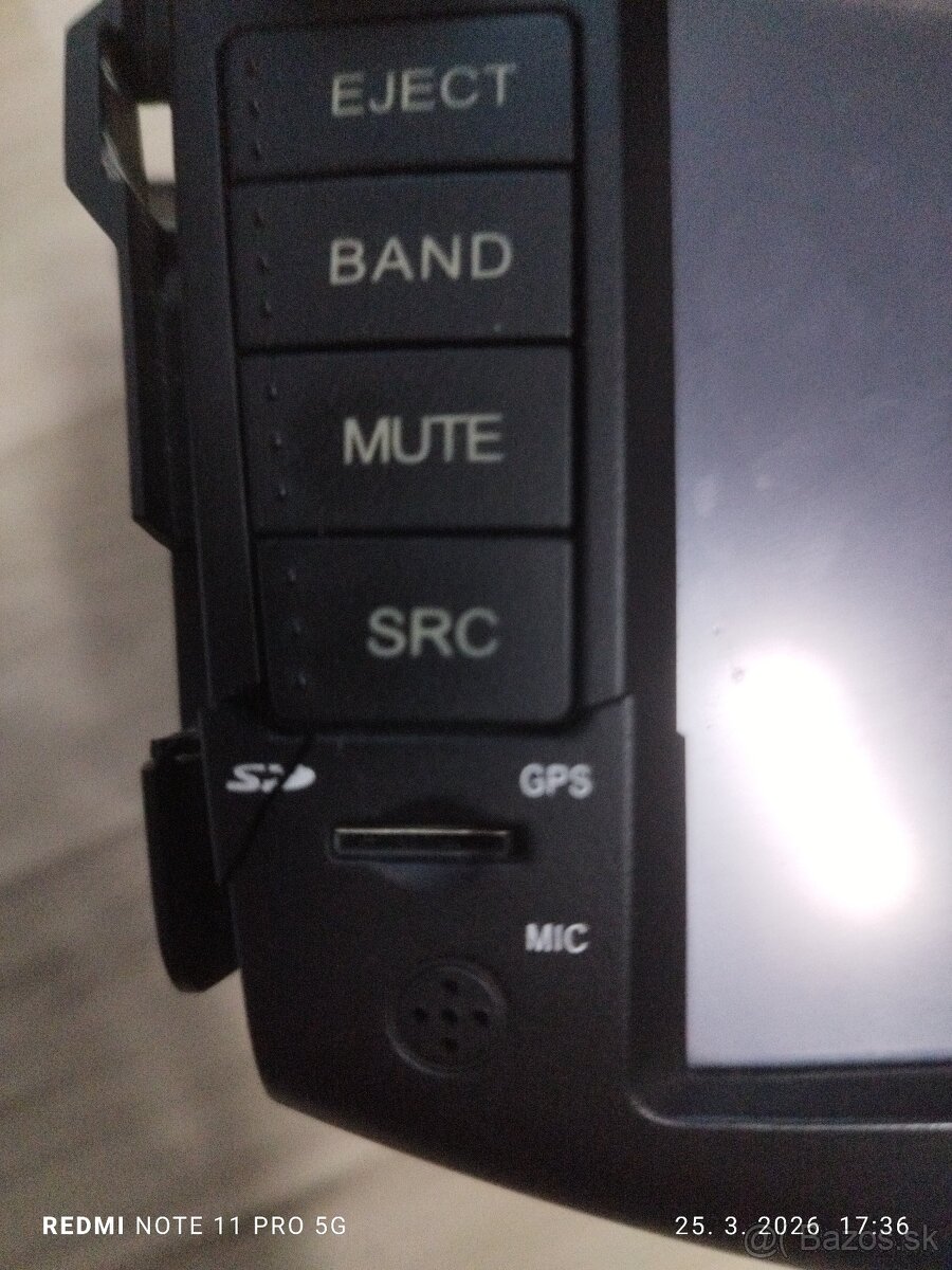 Autorádio RAV 4 - 4