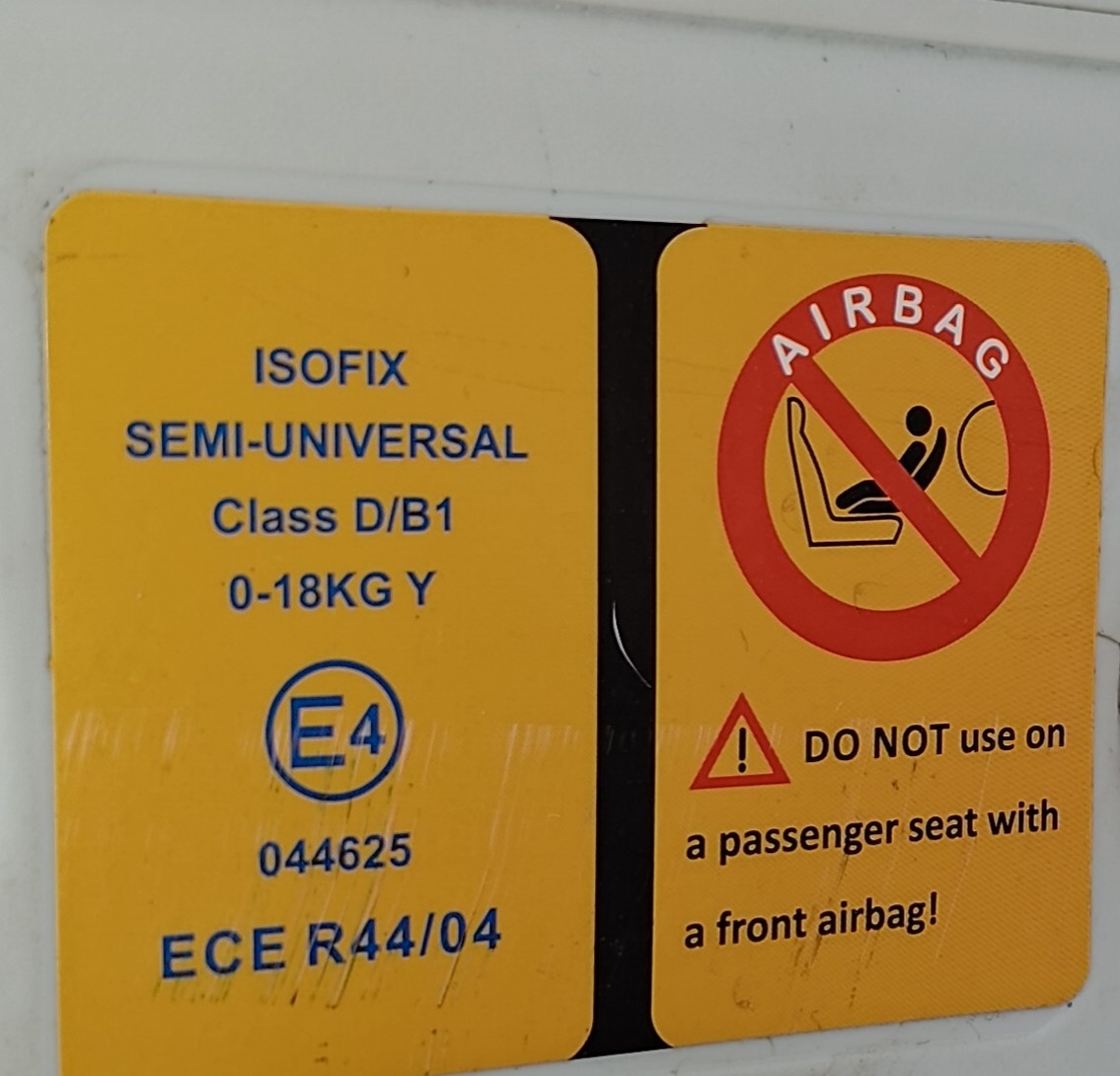 Autosedačka Petite&Mars Reversal II Isofix - 4