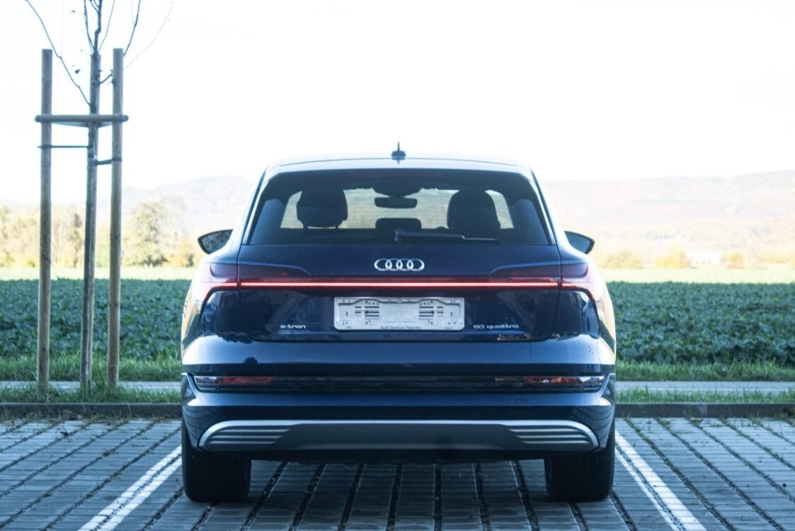 Audi e-tron 50 Quattro Advanced / - 4