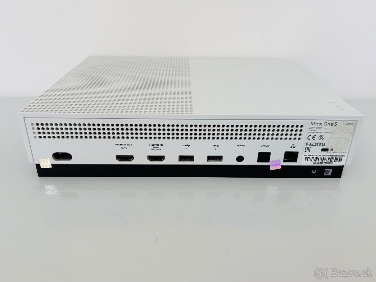 Xbox One S 1TB + záruka 1 rok - 4