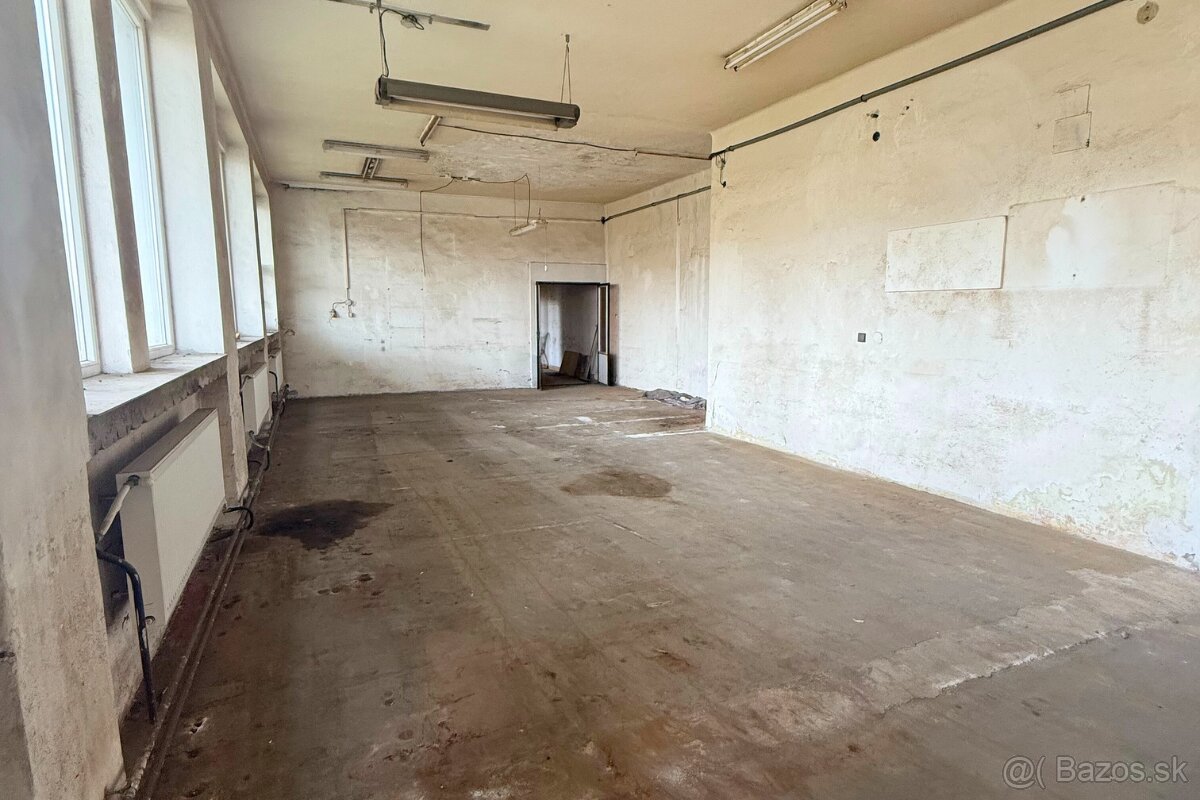 Skladový priestor na prenájom 260 m² pri polyfunkčnom centre - 4