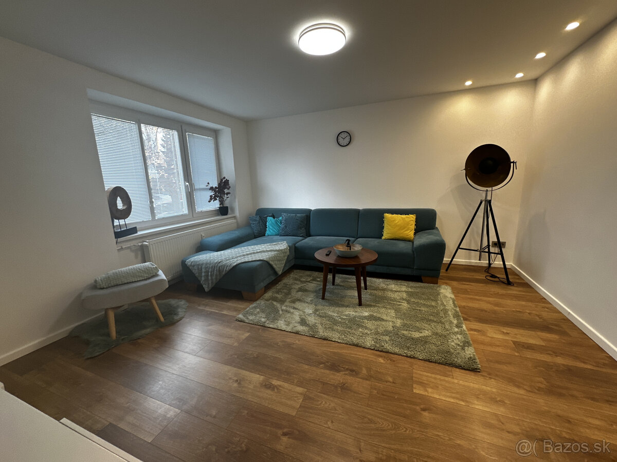 Zariadený moderný 2 izbový byt Pribinove sady - 4