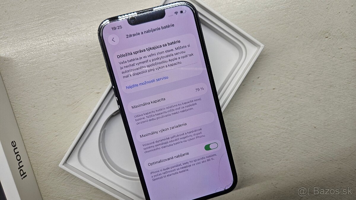 Apple iPhone 13 tmavý 128GB - 4
