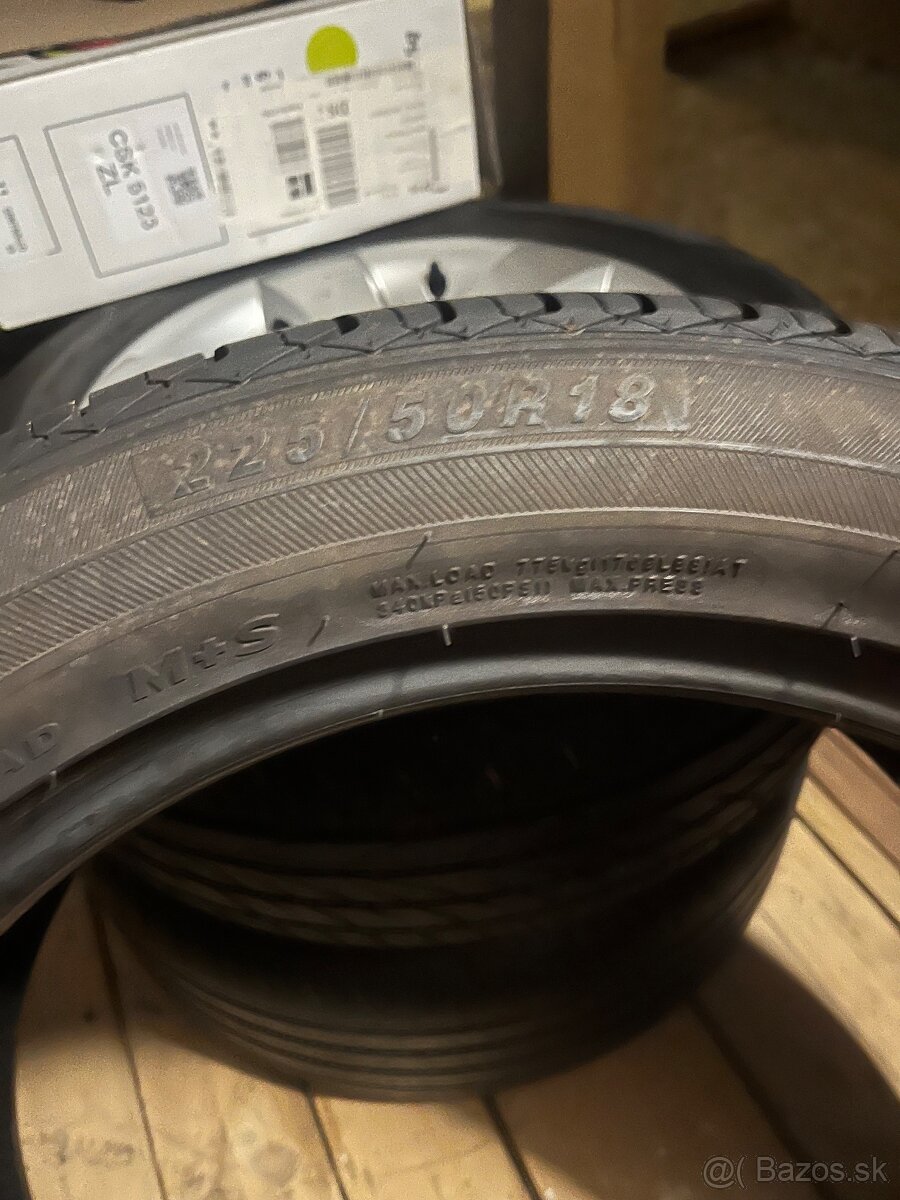 225/50 r18 letné - 4