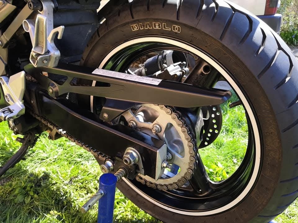 Suzuki SV 650S - 4
