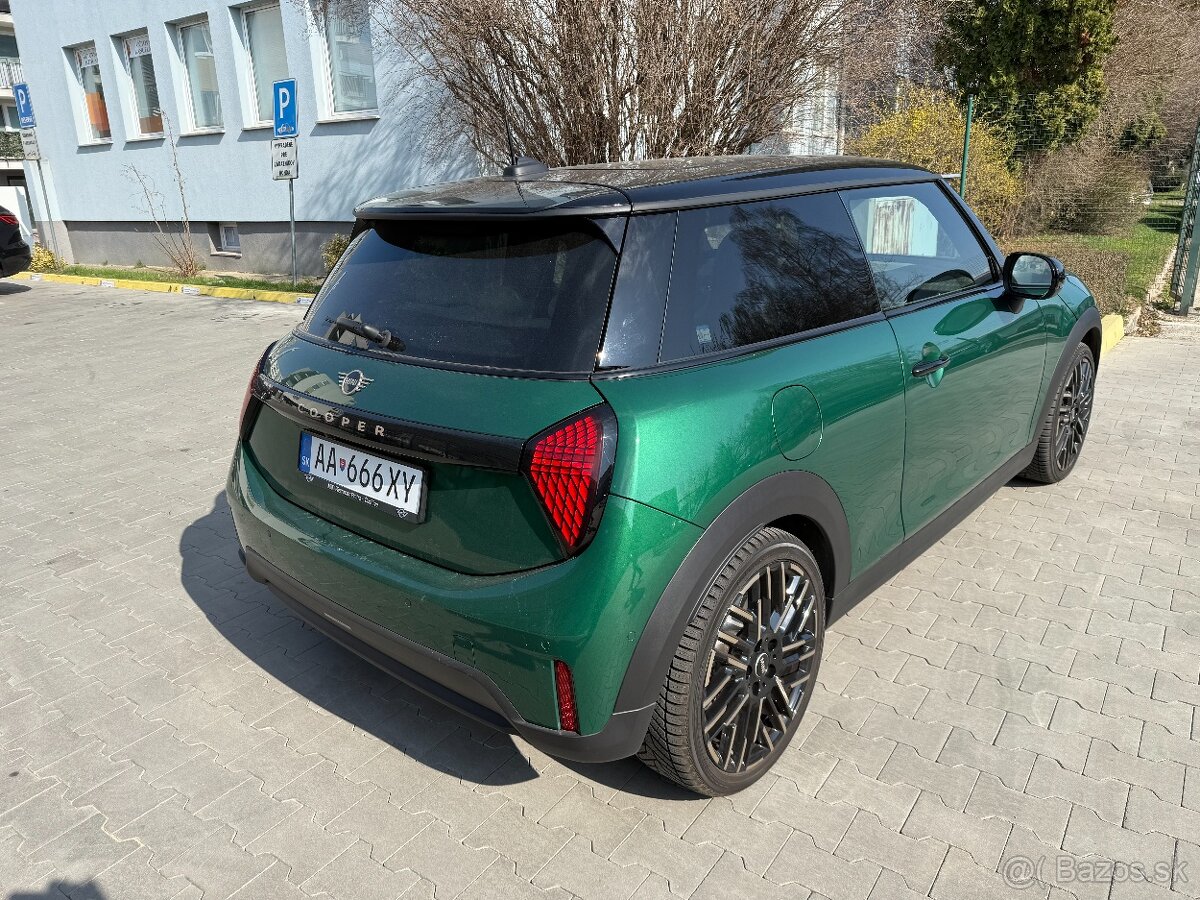 MINI COOPER Race Green netto 24300EUR - 4