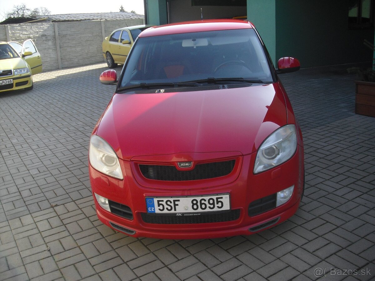 Skoda Fabia Sport 1.6 16v - 4