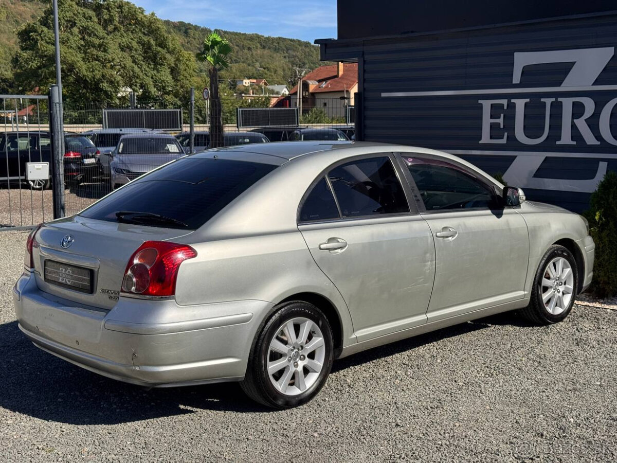 Toyota Avensis 2.0 D-4D - 4
