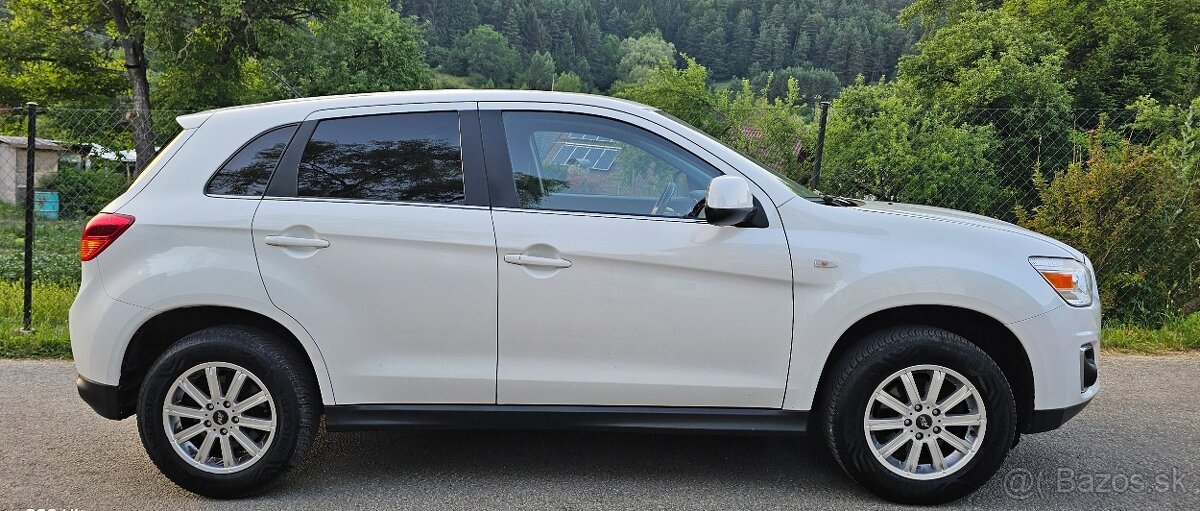Mitsubishi ASX 1.6i MIVEC 2WD Invite - 4
