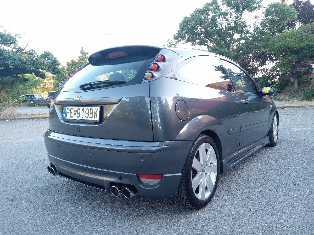 FORD FOCUS ST170 - 4