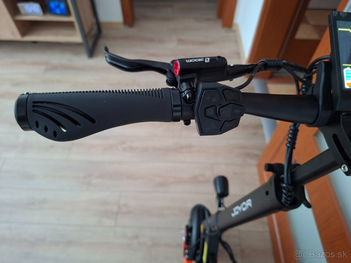 Elektrická kolobežka Joyor T10 - 4