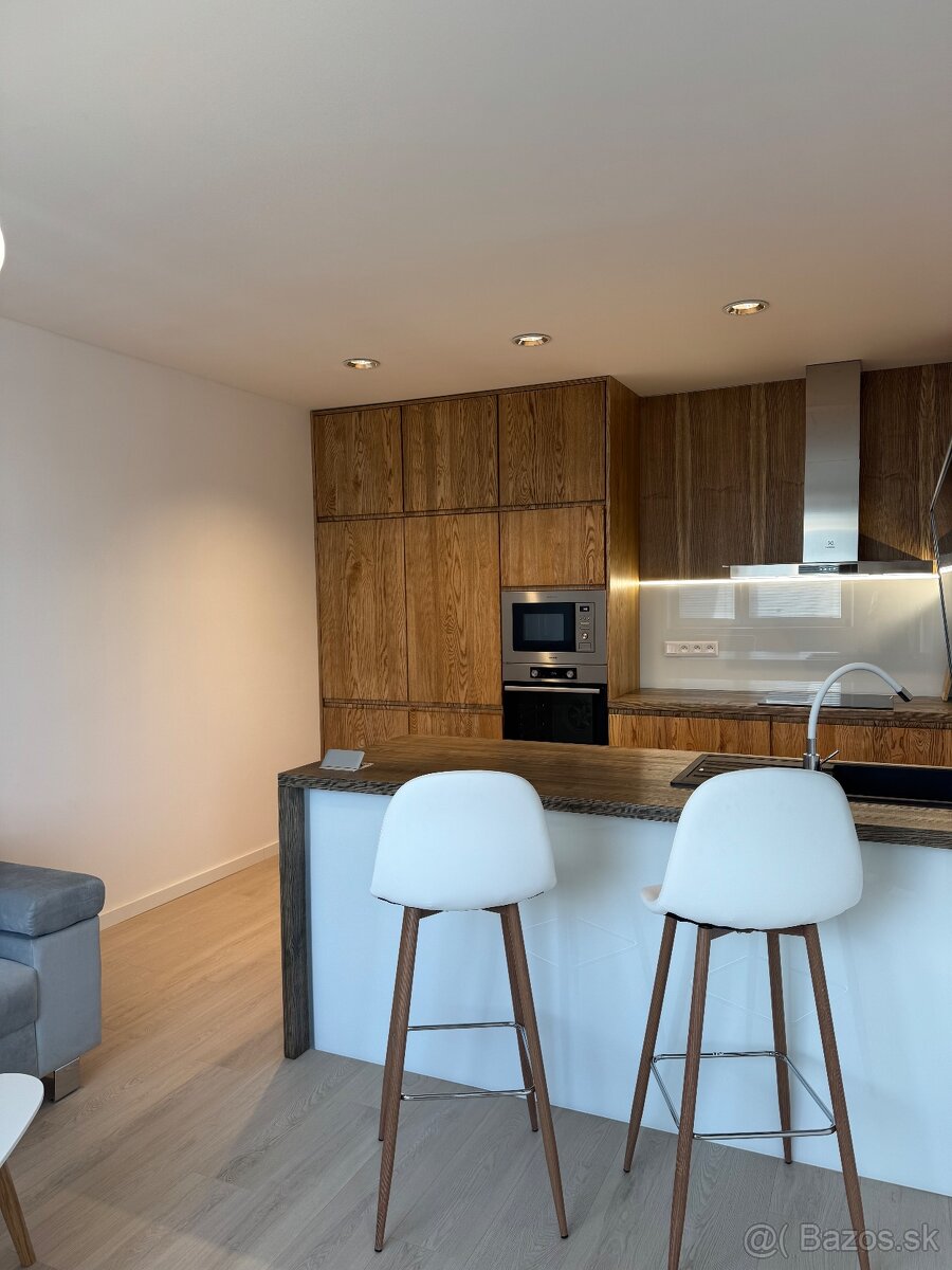 Nadštandardný dvojizbový byt - 4
