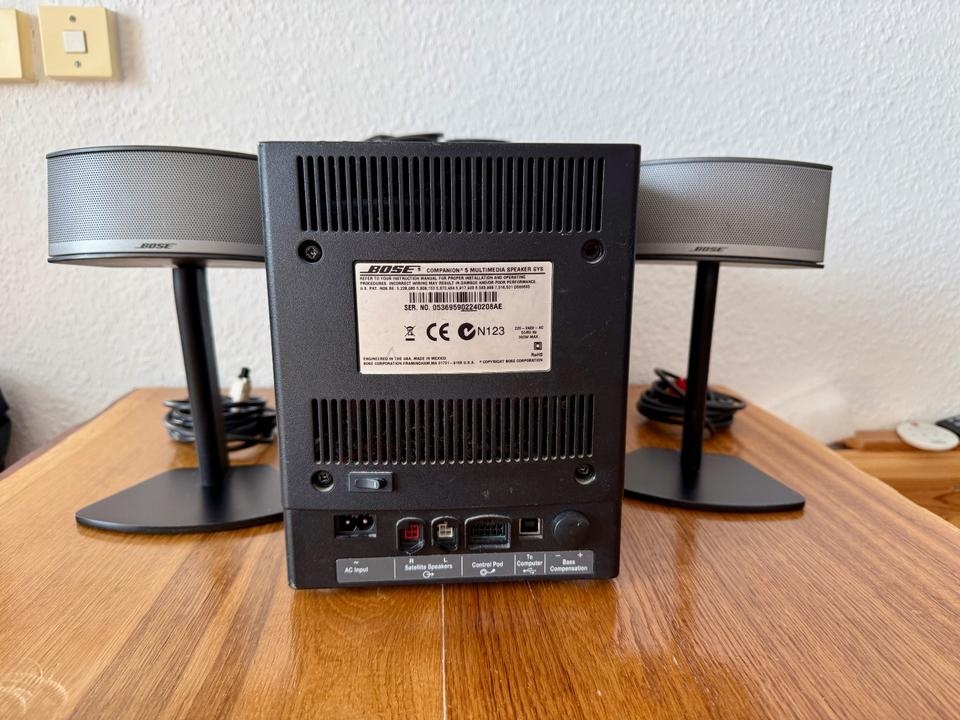 Bose Companion 5 - 4