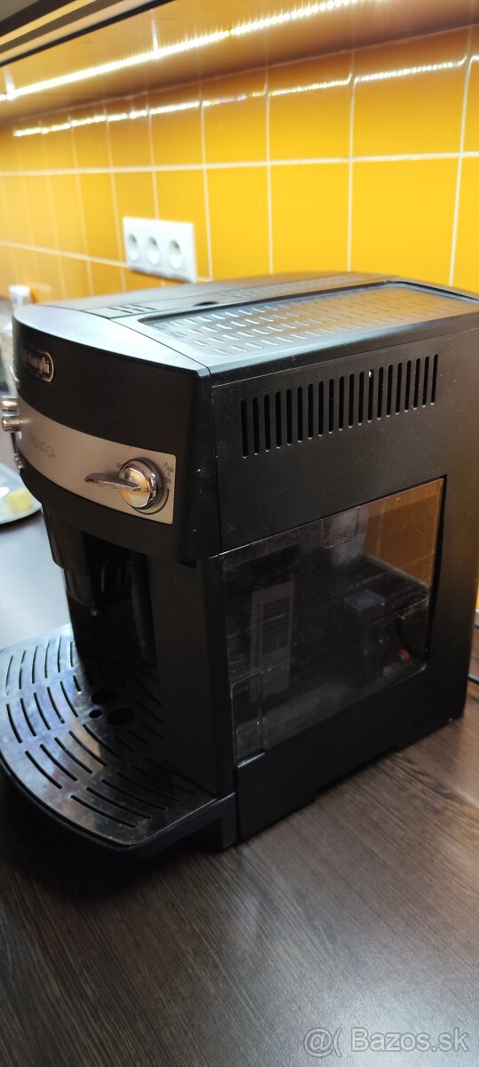 Automatický kávovar Delonghi - 4