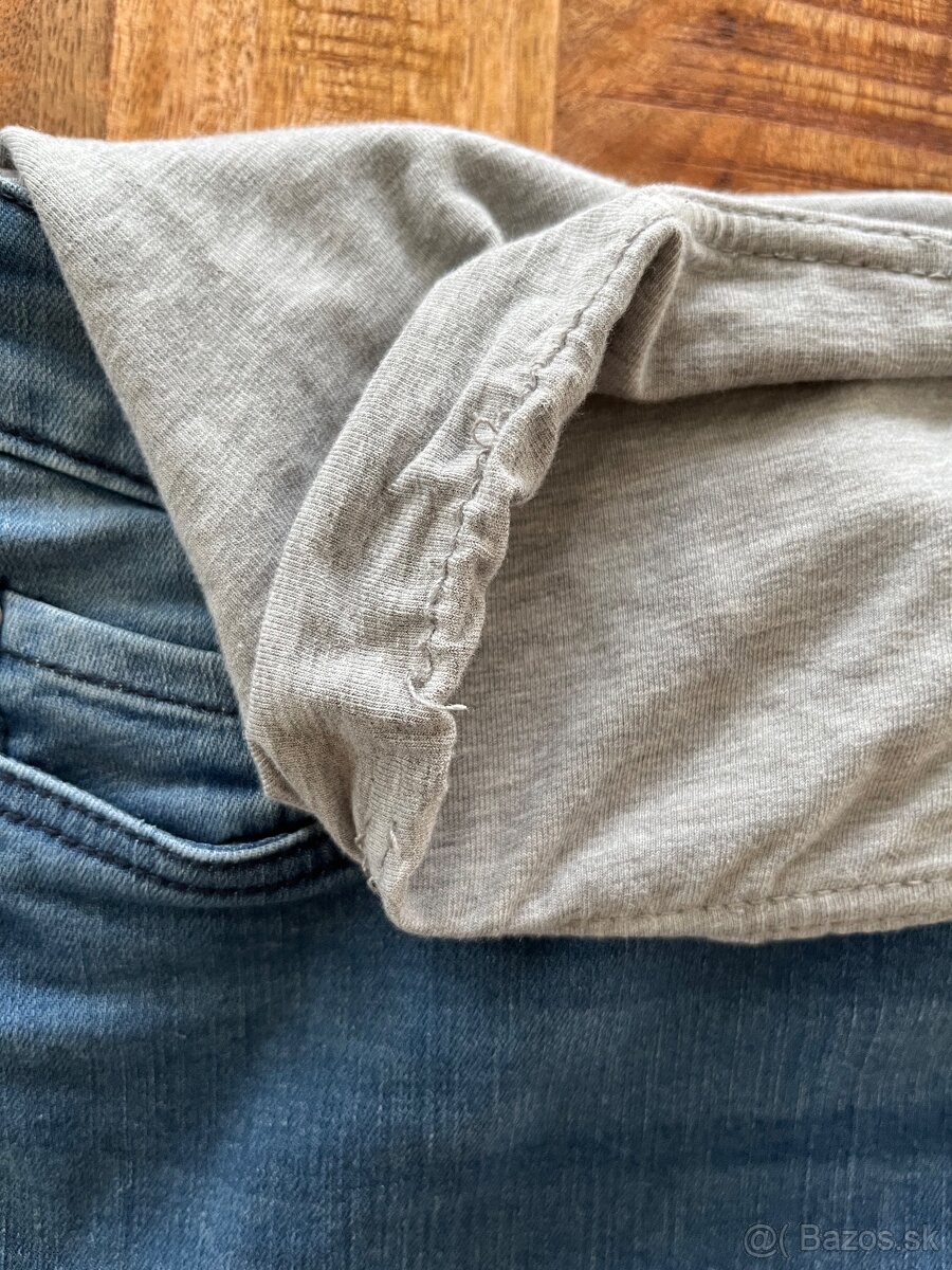 Rifle a nohavice - 4