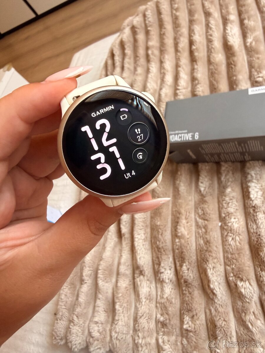 Garmin Vivoactive 6 beige - 4