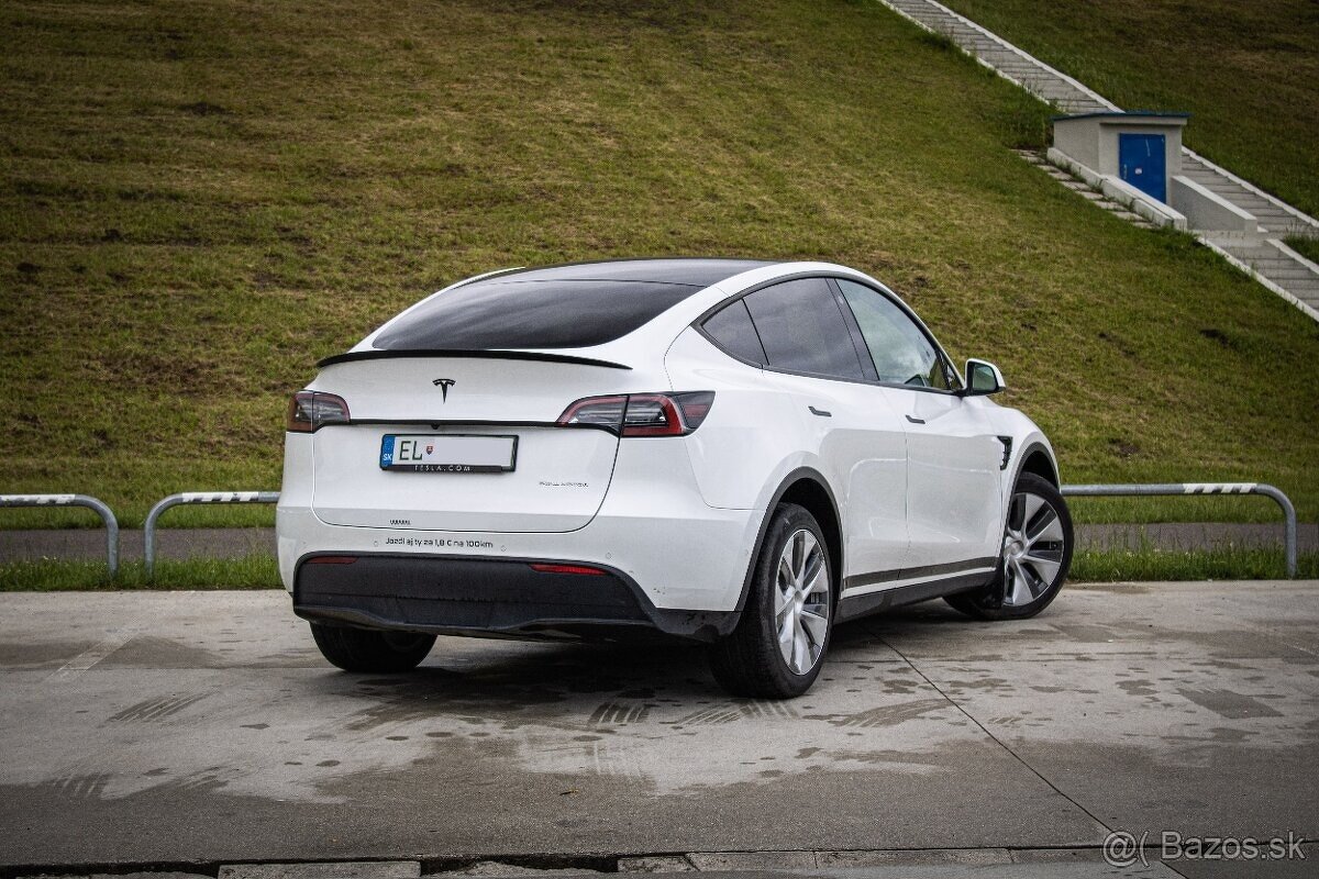 Tesla Model Y Long Range Ryzen, SOH 90%, Grok, Tepelko - 4