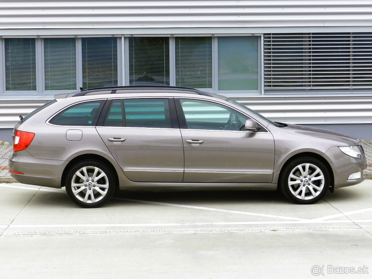 Škoda Superb Combi 2.0 TDI CR 140k Elegance DSG - 4