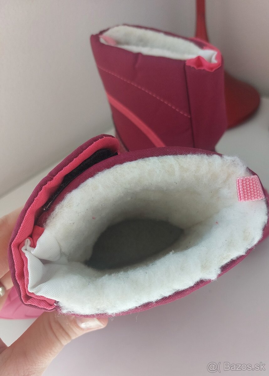 Zimné blikajúce zateplene čižmy veľ.23 - 4