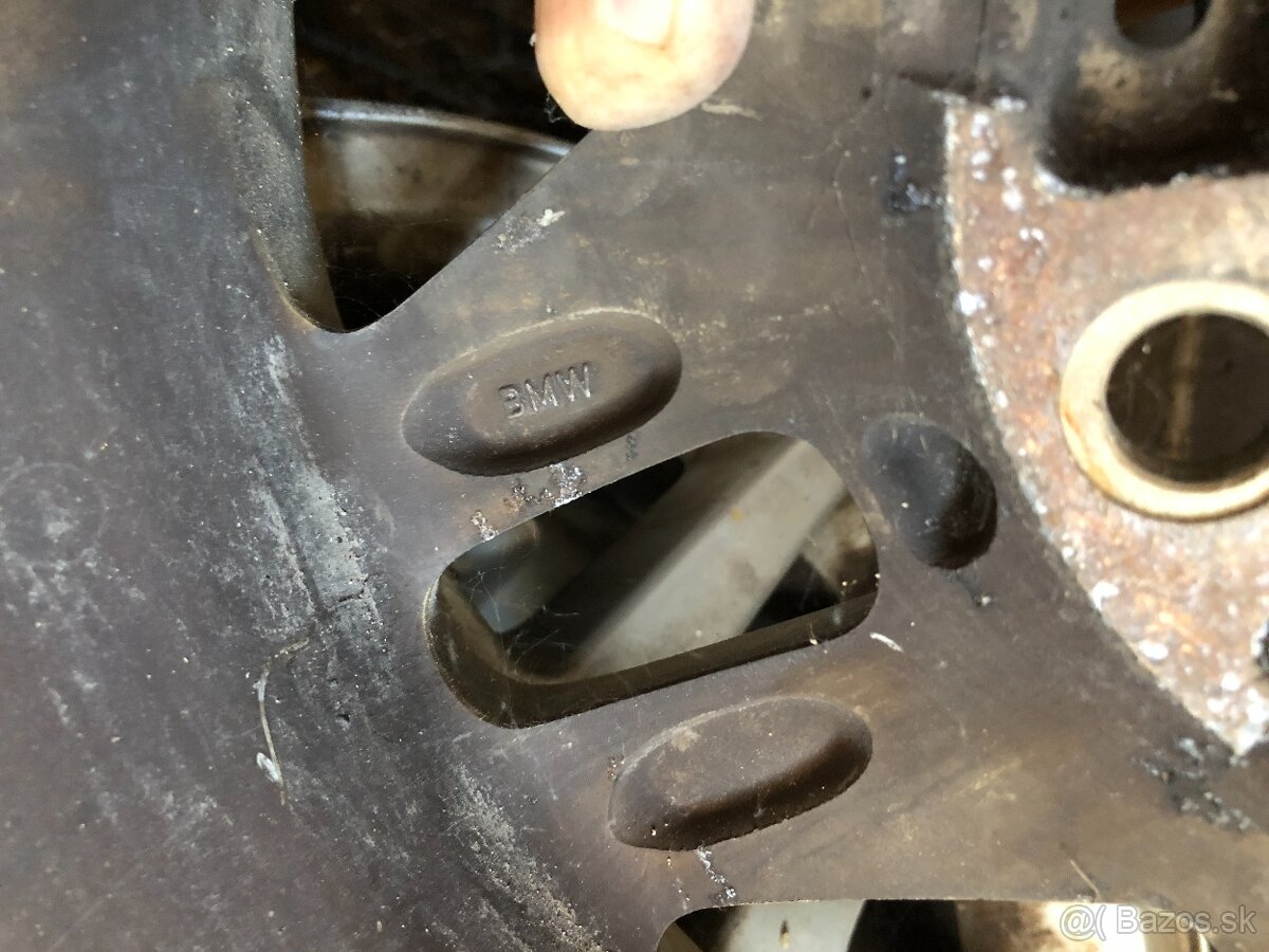 rôzne pneu a elektróny - 4