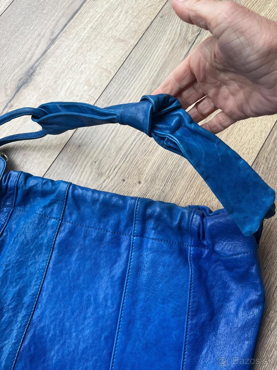 Modrá kožená kabelka Trussardi - 4