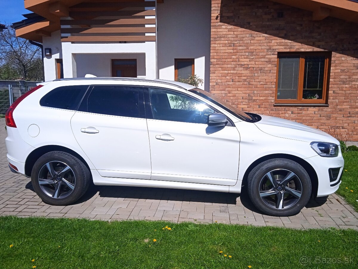 Predám Volvo XC60 R-design - 4