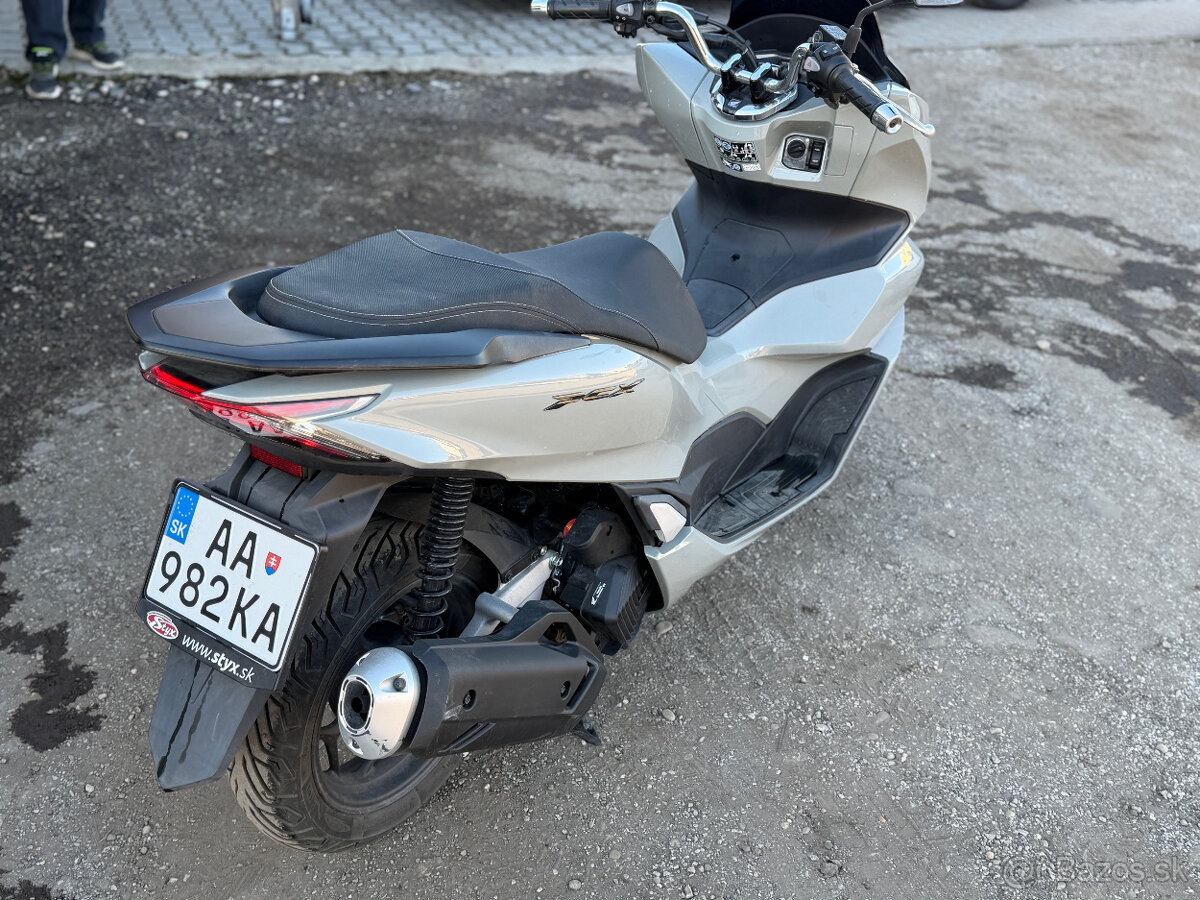 Honda PCX 125 Automat s DPH - 4