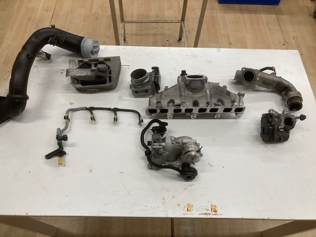 Repasované súčiastky na motor Renault Master M9T 726 - 4