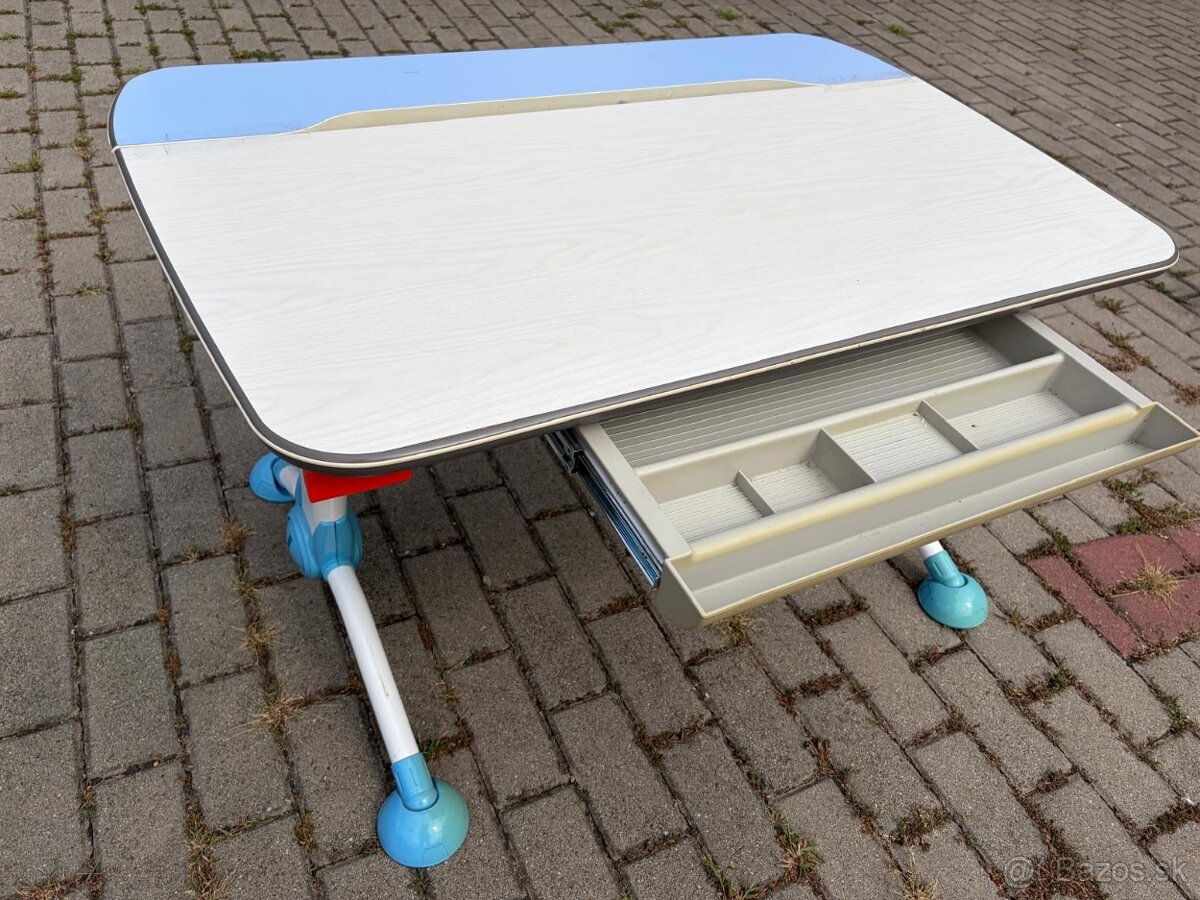 Rastuci detsky pisaci stol - 4