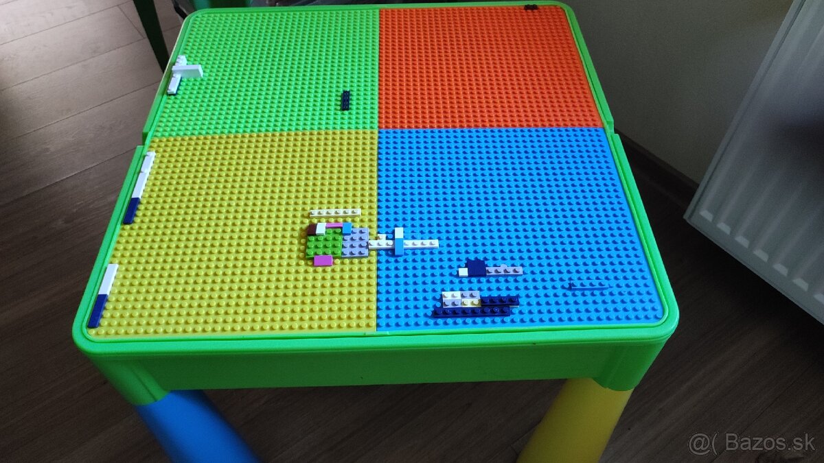 Detský stôl a stoličky - 4