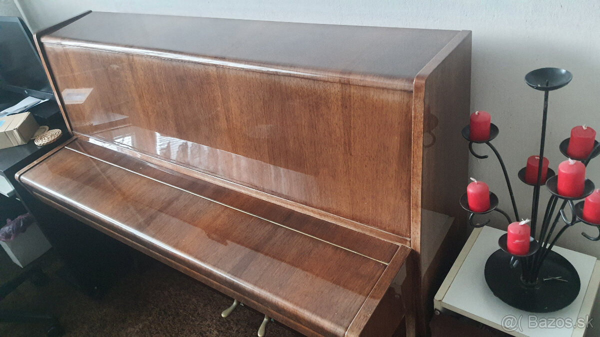 Petrof pianino 2-pedálový - 4