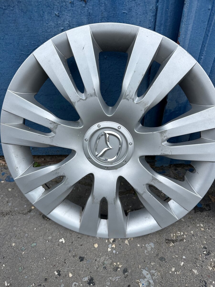Mazda puklice 15" originál - 4